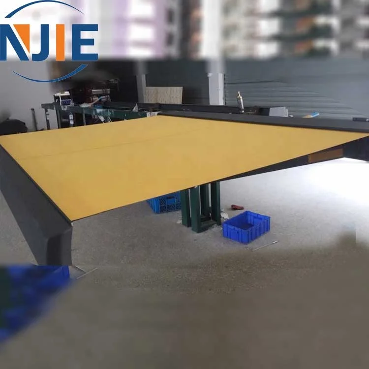 Luxury full cassette polyester sun shading aluminium automatic roof folding awning