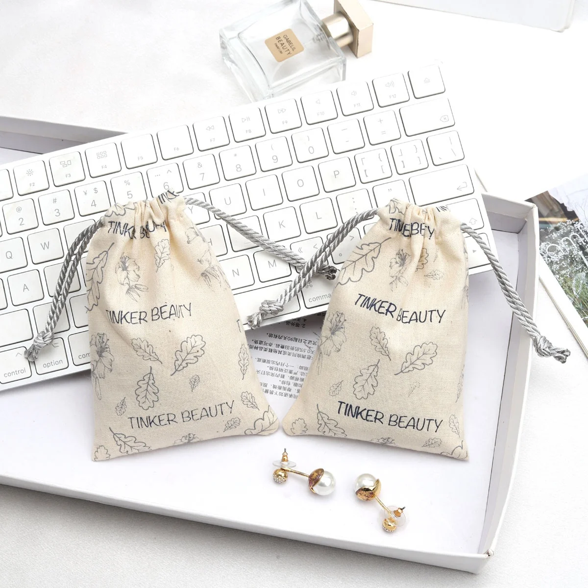 Custom Full Screen Printing Small Muslin Cotton Cosmetic Dust Bag Customized Organic Gift Packing Storage Pouch Muslin Bag