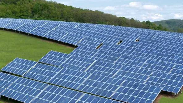 Китай монокристаллические панели 600 Вт 610 620 630 640 650 солнечных батарей solares tipo tejas