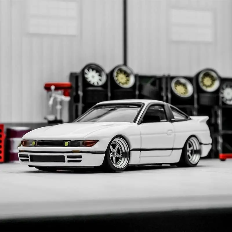 Carlomo 1/64 Scale Alloy Wheels with Brake Disc and Rubber Tires with Axles (4pcs/1 Kit) for Professional Modified Diecast