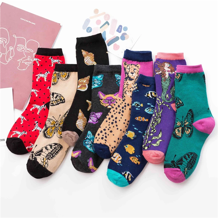 
Wholesale Fashionable Happy Colorful Socks Funky Animal Embroidery Crew Socks 