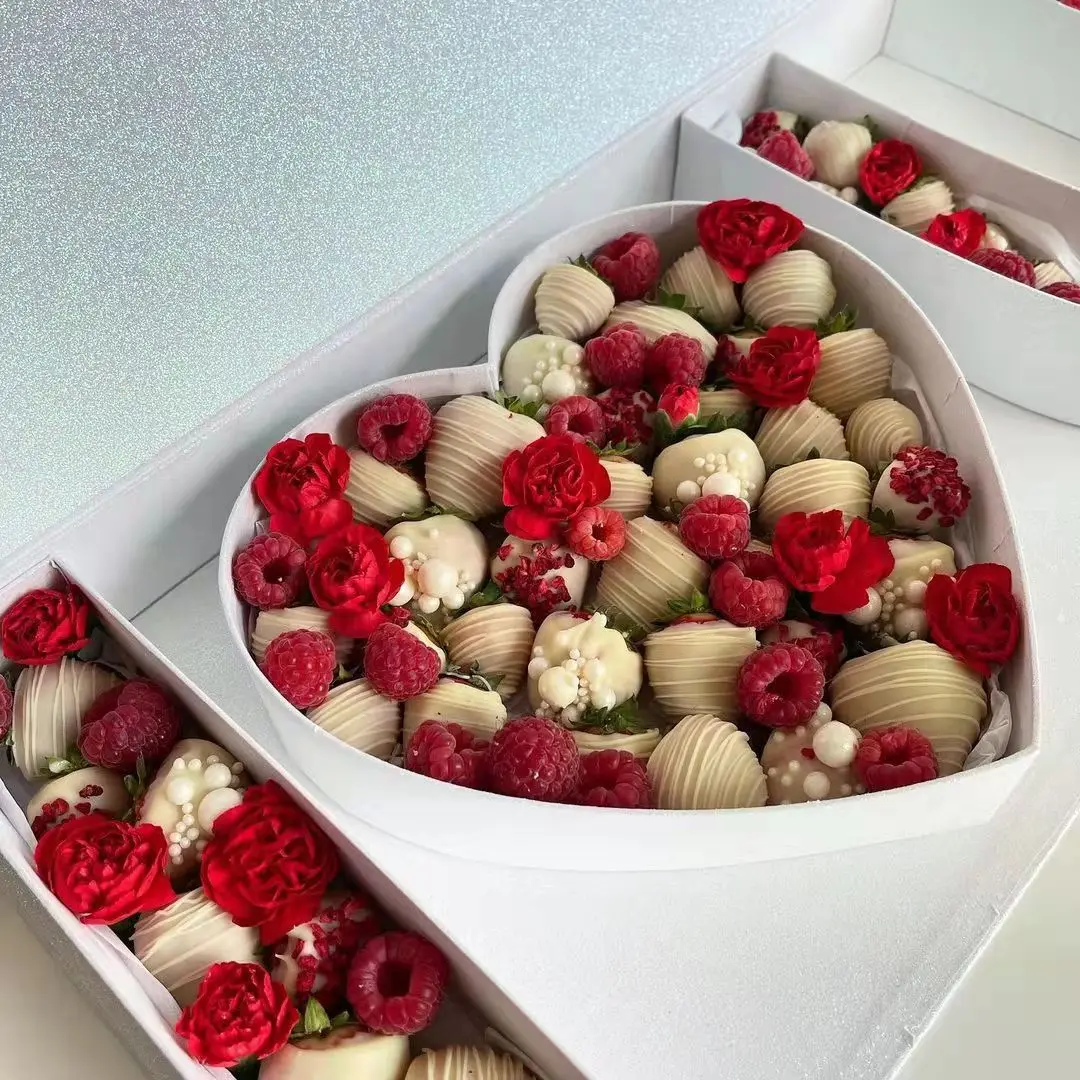 Decor I Love You Sushi Sweet Fruit Packaging boxes for strawberries arrangements Letter shaped