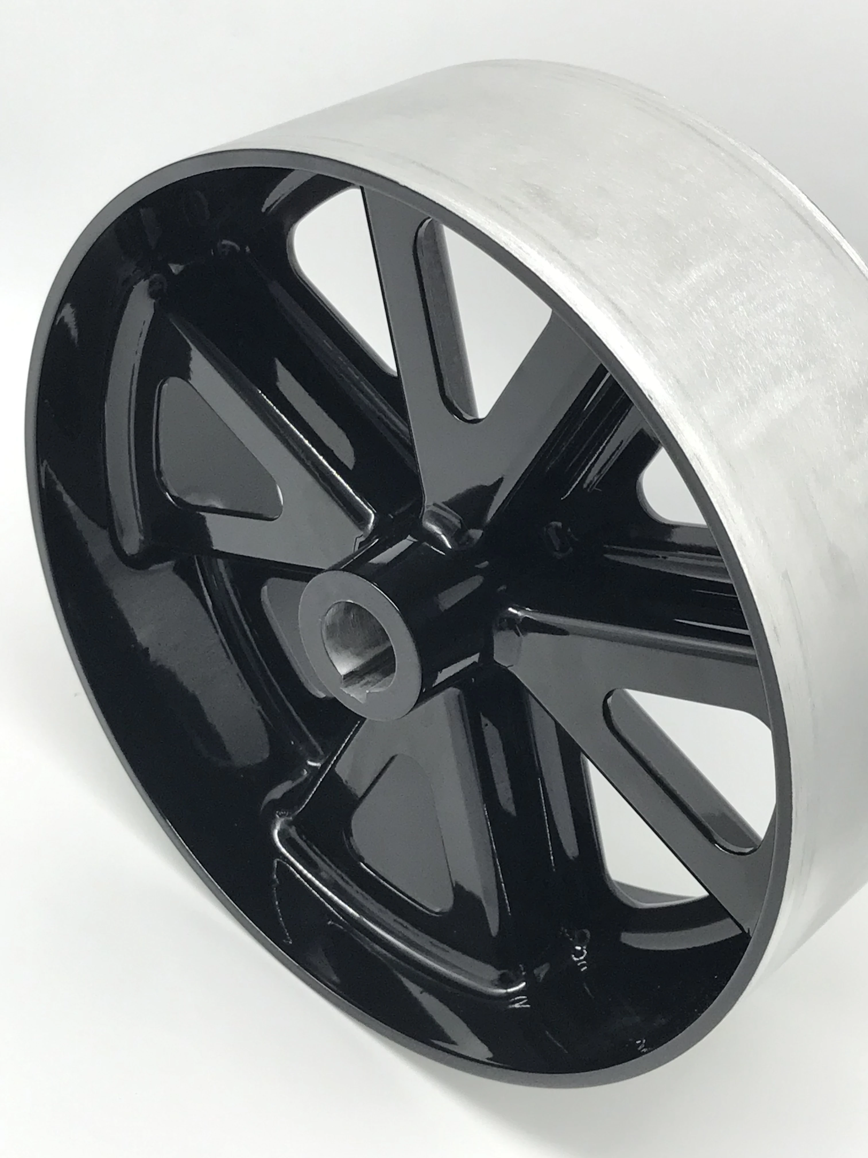 Custom Metal Casting Service Precision Sand Casting Flywheel Parts Cast Iron Aluminum Car Wheels Other Auto Parts