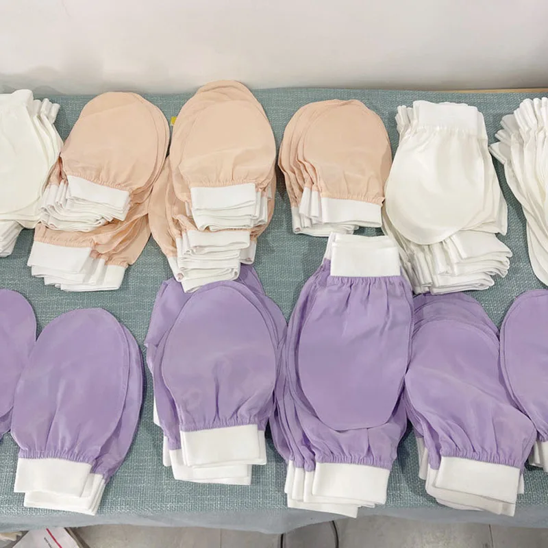 Customized Logo Turkish Silk Exfoliating Mitt Unclog Pores Remove Dead Skin Cocoon Silk Mitt Scrubbing Body With Box Package