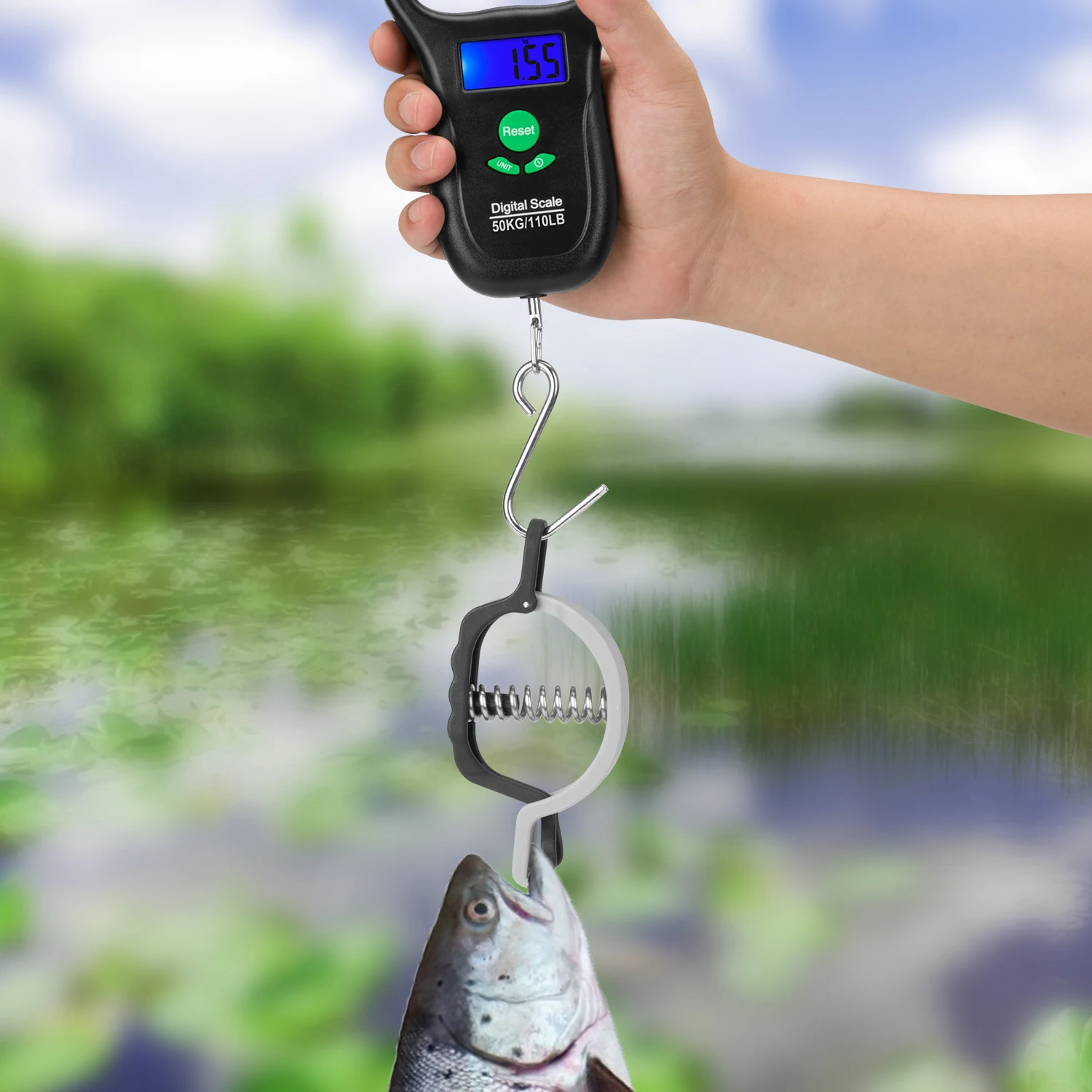 can go with digital scale plastic small portable fish lip fishing gripper