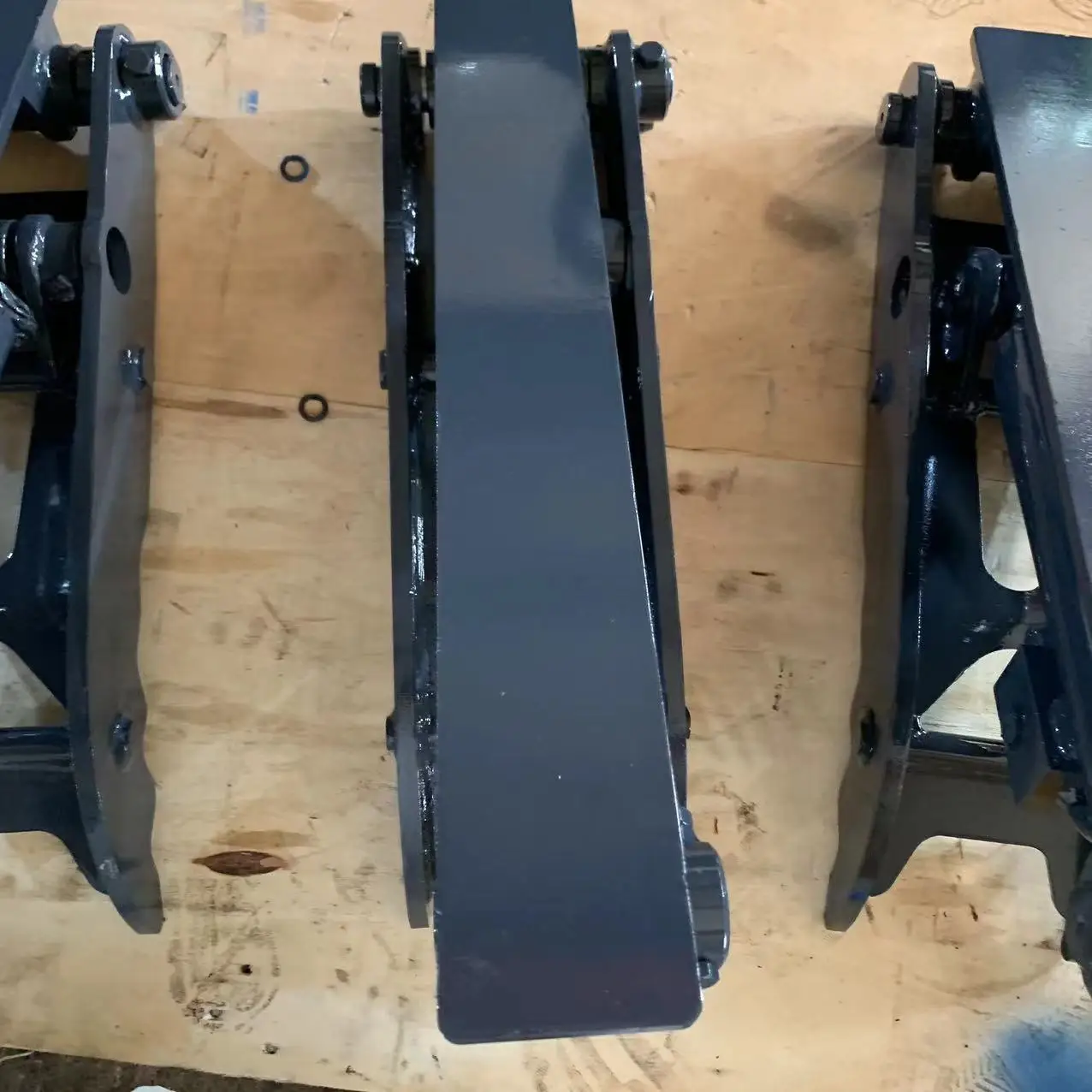 DHG-mini Excavator Manual Thumb for 1.5-4 Ton Excavator Hydraulic Thumb for Mini Excavator