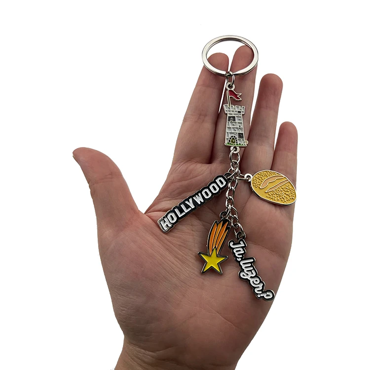 Personalized Made Fashion Designer Luxury Cute Logo Metal Key Chain Ring Accessories Custom Keychain
