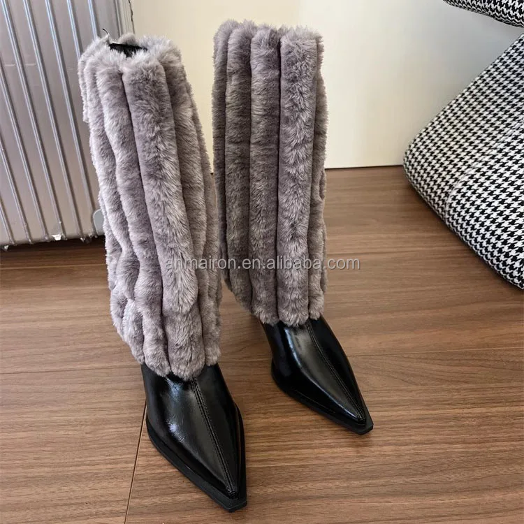 Женские зимние сапоги с заостренным
