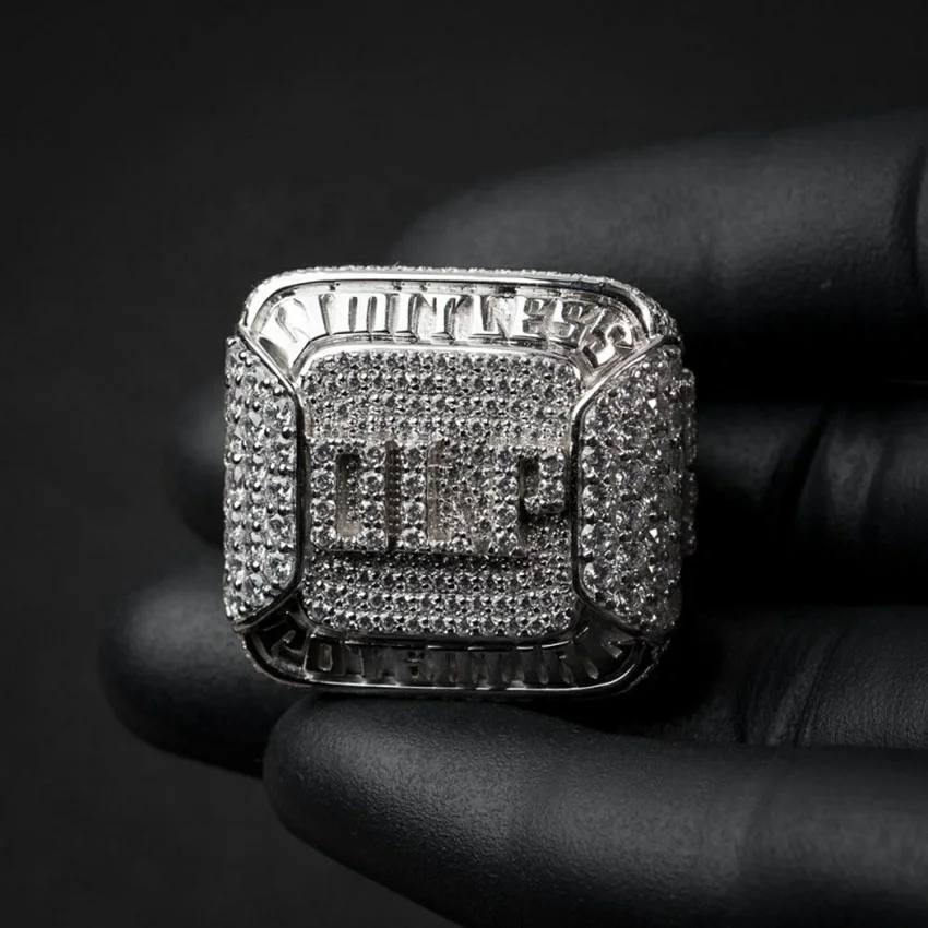 2021 Luxury Hiphop Custom Full Iced Out CZ Diamond Champion Big Men Name Rings Personalized