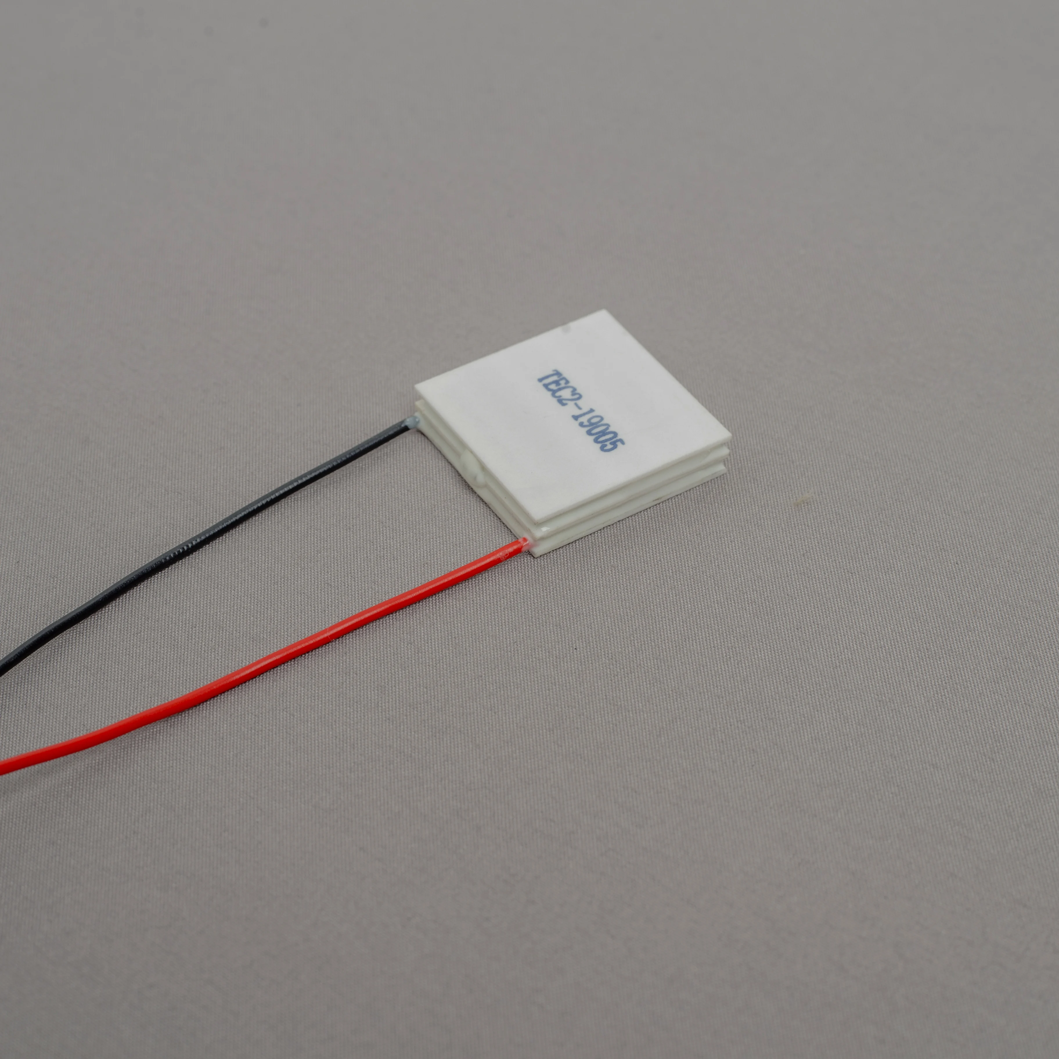 TEC2-19005 30*30, промышленный Термоэлектрический охладитель Пельтье TECN