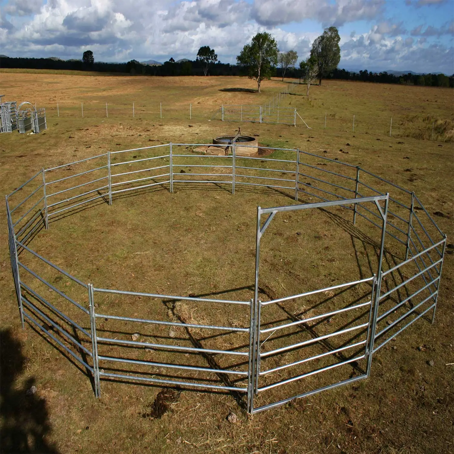 13 Panel+1 Gate round Yard Horse round Yards Fence 9m diameter corral panels