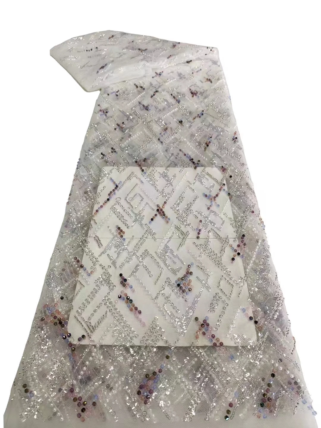 High Quality Cheap Price Rectangular Grid Shape Premium Glitter Bead Embroidery With Rectangular Lines