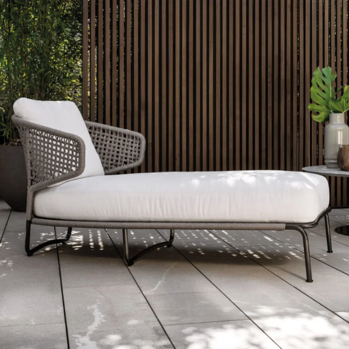 Современный удобный мягкий диван-кровать с утолщенной подушкой