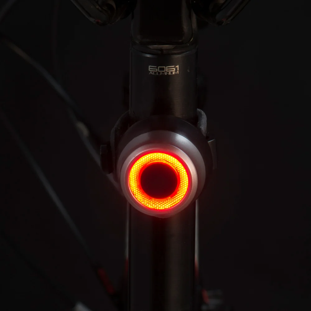 
Factory direct Sate-lite USB rechargeable bike light eletric bike rear light CREE LED waterproof 