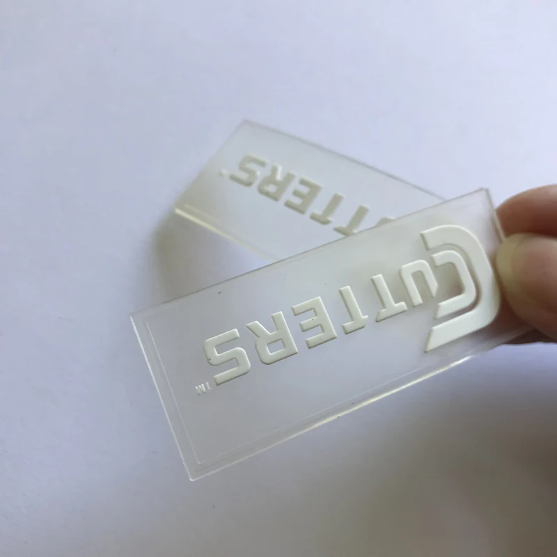Высококачественный пользовательский тисненый 3D мягкий резиновый логотип ПВХ этикетка Одежда мультяшный логотип резиновый патч