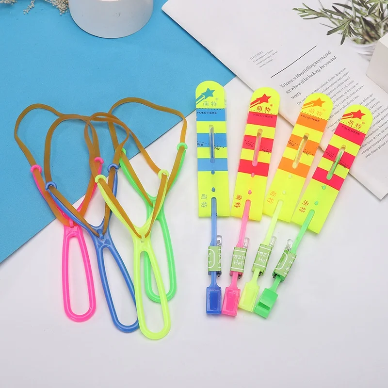 Summer LED slingshot flying rocket toy slingshot flashing arrows with whistle plastic flying flashing toy
