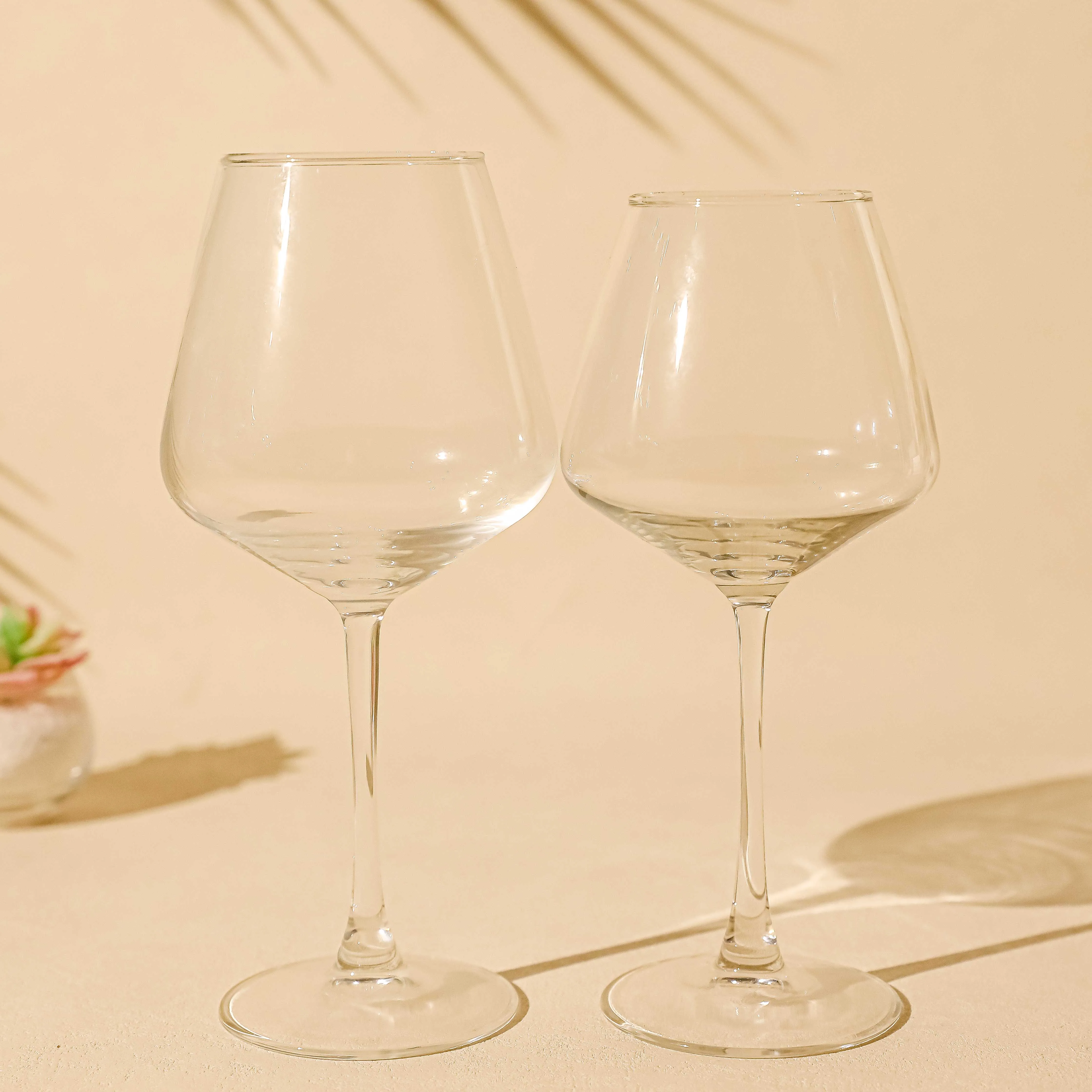 High Quality Classic Elegant clear Crystal Goblet Wine Glass for Dinner or Family Restaurant bar Use