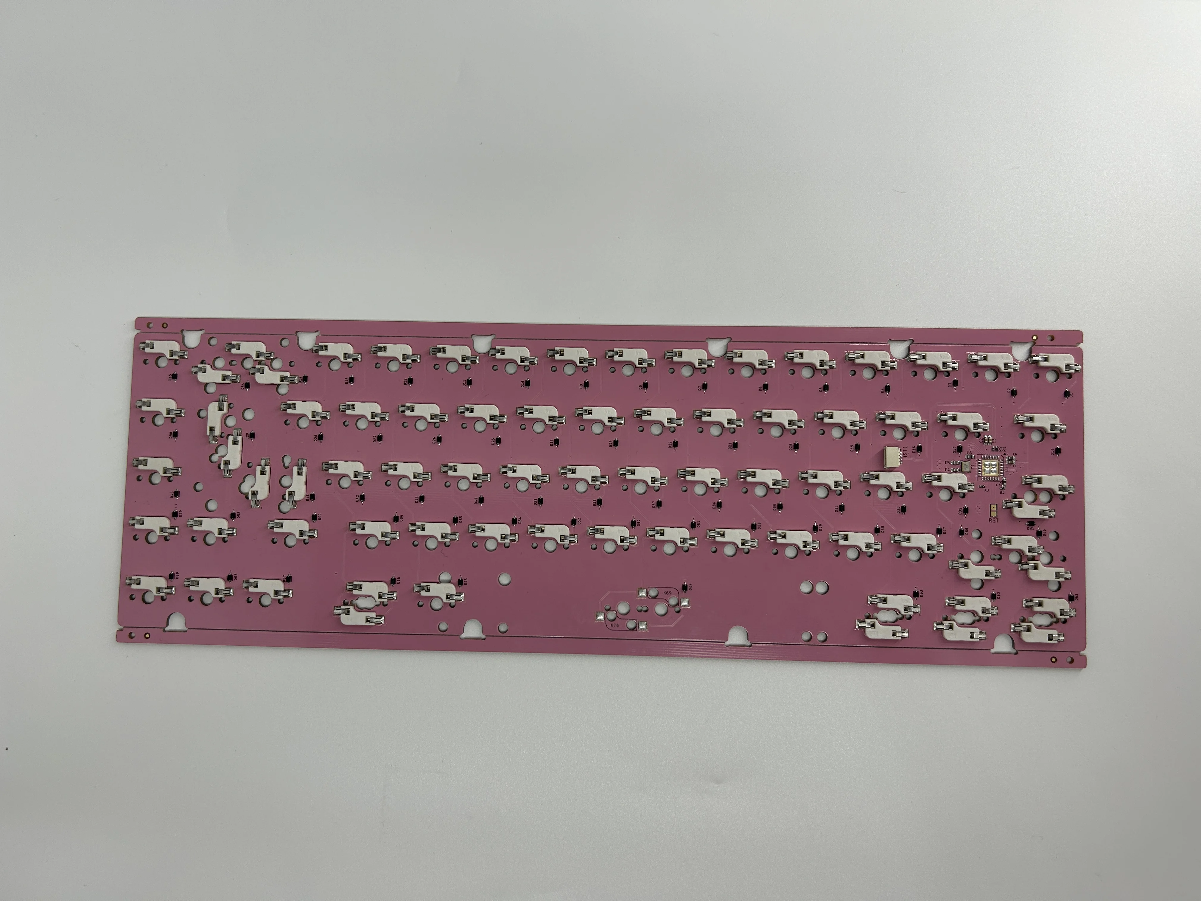 PCB клавиатура в сборе Тип C Горячая замена 60% 80% WKL Qmk через клавиатуру PCBA