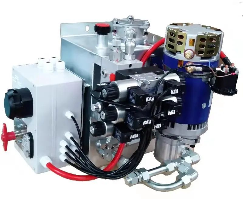8x4 Dongfeng 315hp грузовик для домашнего скота доставки