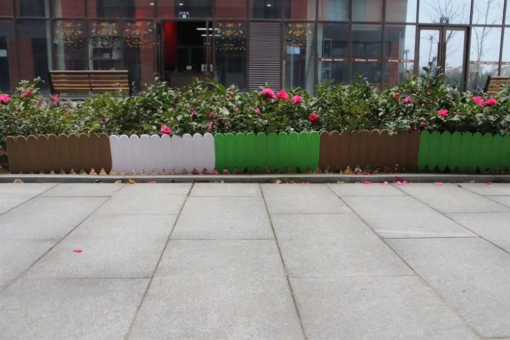 Plastic Fence Decoration Plastic Garden Fence Miniature Indoor Garden Border Grass