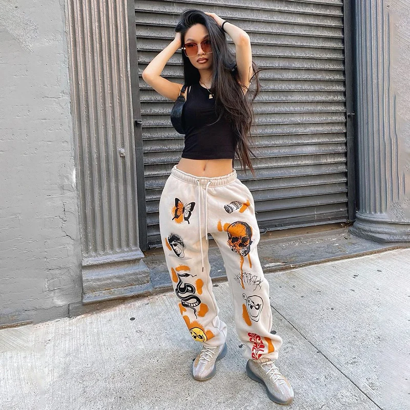 Wholesale Thicken Cotton Harem Long Trousers For Women Streetwear Fashion Loose Print Black Sweatpants Jogger Cargo Pants