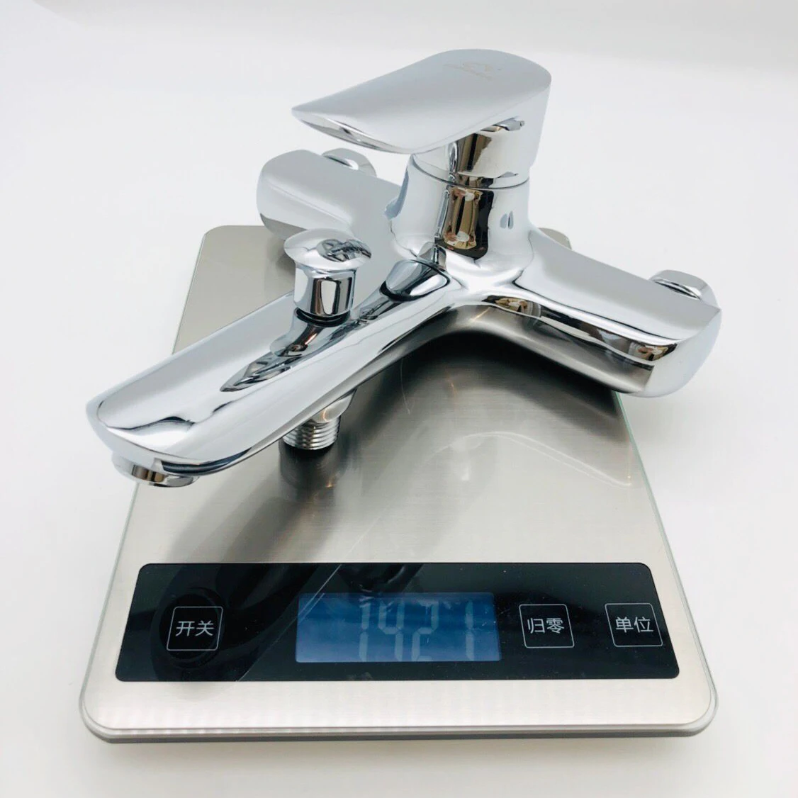 New Design Wanhai Cartridge Brass Material bathroom single modern bathtub faucet shower