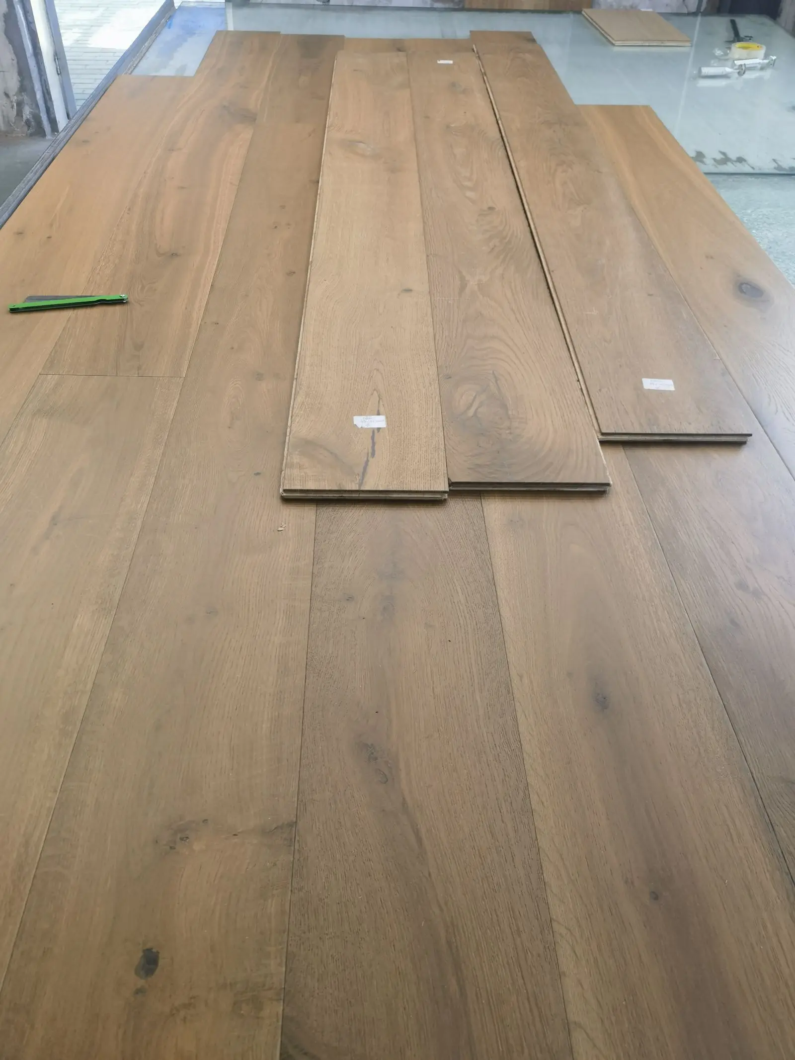 Wide plank Oak Engineered Hardwood Flooring/Oak Engineered Solid Flooring
