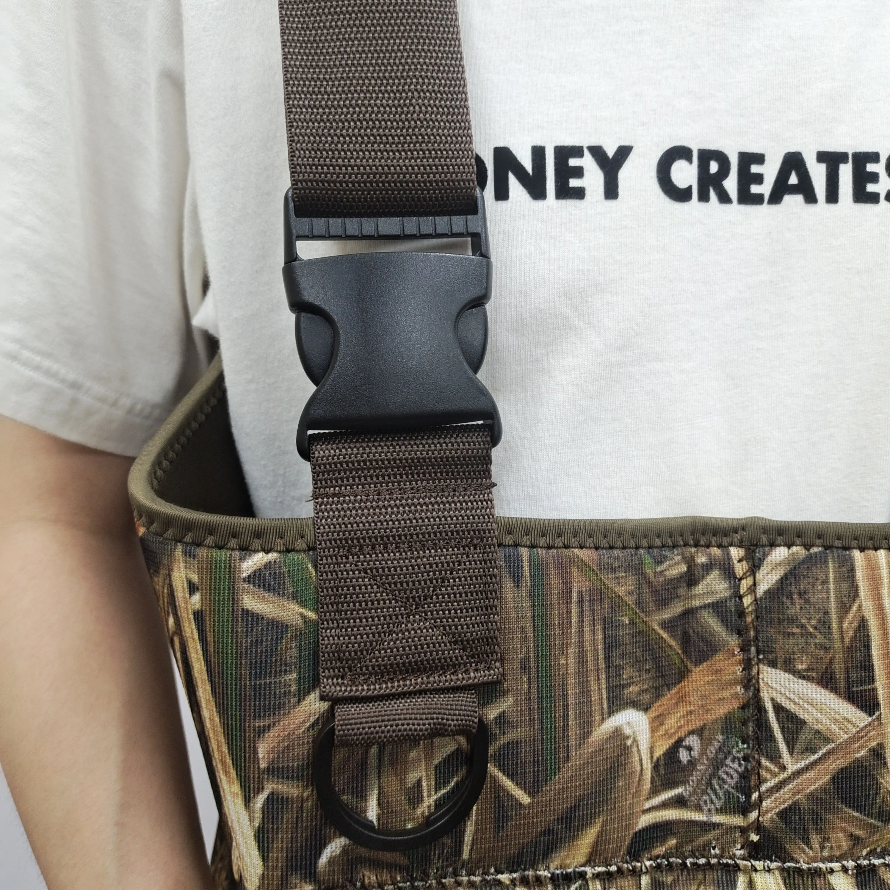 Directly Factory Custom Design Leaf Camo Waterproof Neoprene Hunting Fishing Neoprene Waders with 1000g Thinsulate Boots