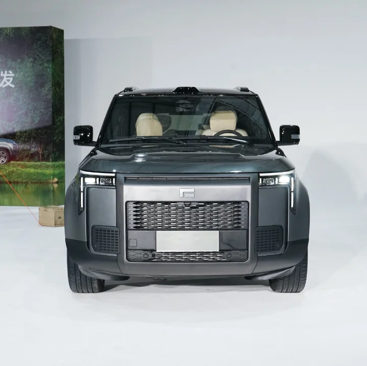 Дубай, популярный новый автомобиль, цена, Полезные камни 01car Awd, полный привод, 1,5 т, 235 км, внедорожник, Baic Jishi 01, электромобиль 7 мест
