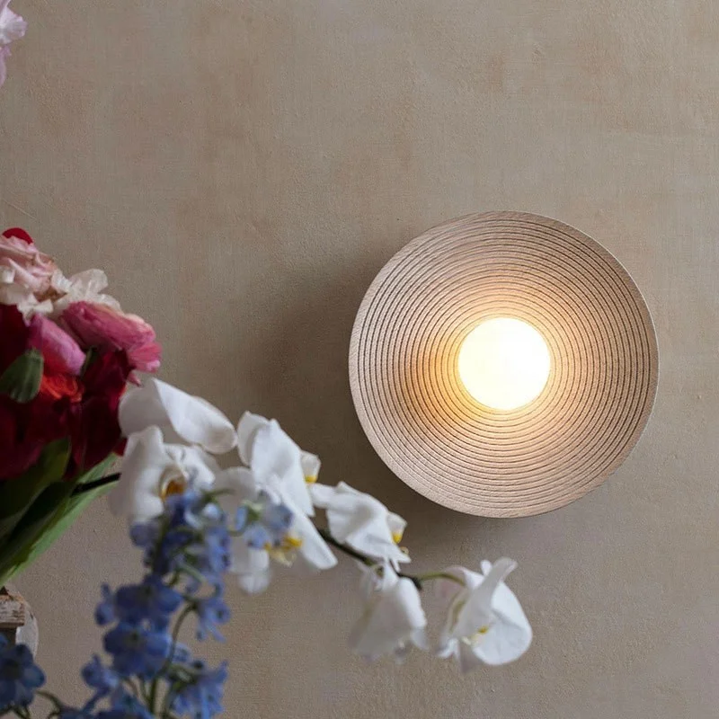 Wholesale in Stock Nordic Modern Simple Style Decorative Resin Wall Sconce Lamp Indoor Home Decor Round Glass Wall Light Fixture