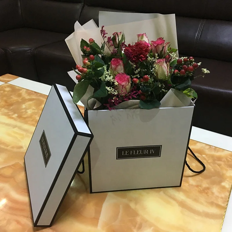Wholesale Delivery Packaging Cardboard Paper Flower Boxes Logo Luxury Square Cardboard Paper Flower Box