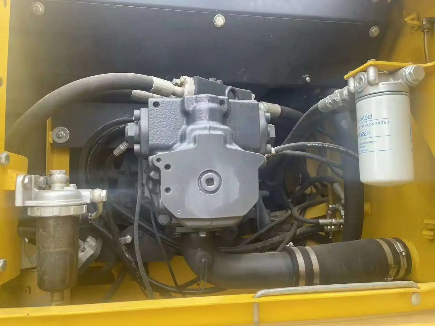 Спотовые товары японский экскаватор Komatsu PC300 землеройный гусеничный 30 тонн средний б/у 300