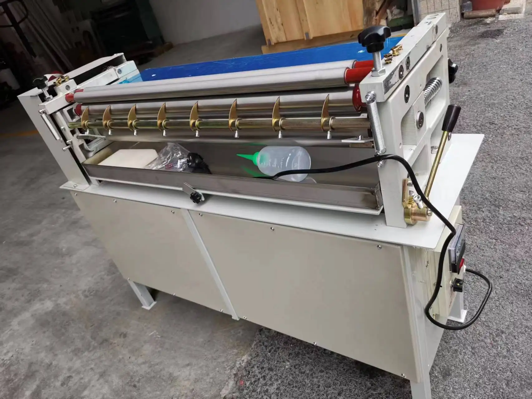 CPGM-1000-1 Glue Machine for  frame