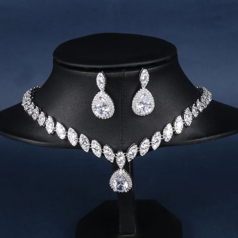 Высококачественный Стильный Европейский Медный Серебряный циркон Свадебный кулон ожерелье серьги комплект ювелирных изделий