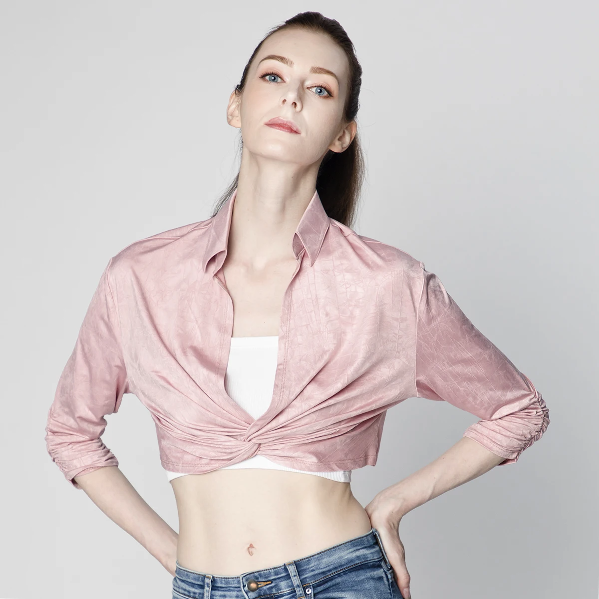 LADIES CASUAL FASHION REVERSE COLLAR FRONT TWEISED WITH ELASTIC LONG SLEEVE SHIRT (21025)