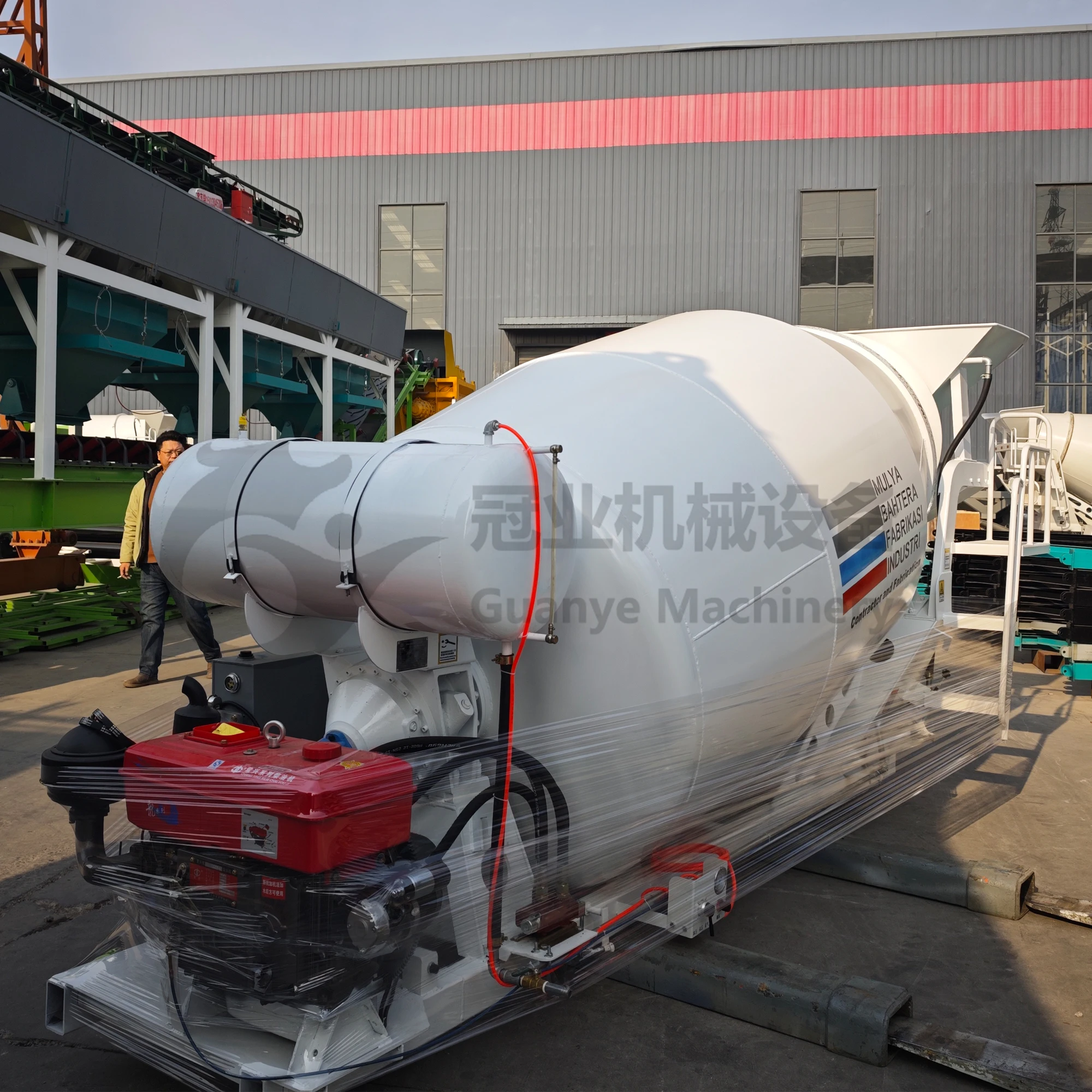 Diesel engine 4cbm concrete mixer drum cement mixer Chinese concrete mixer drum with electric or diesel engine factory price