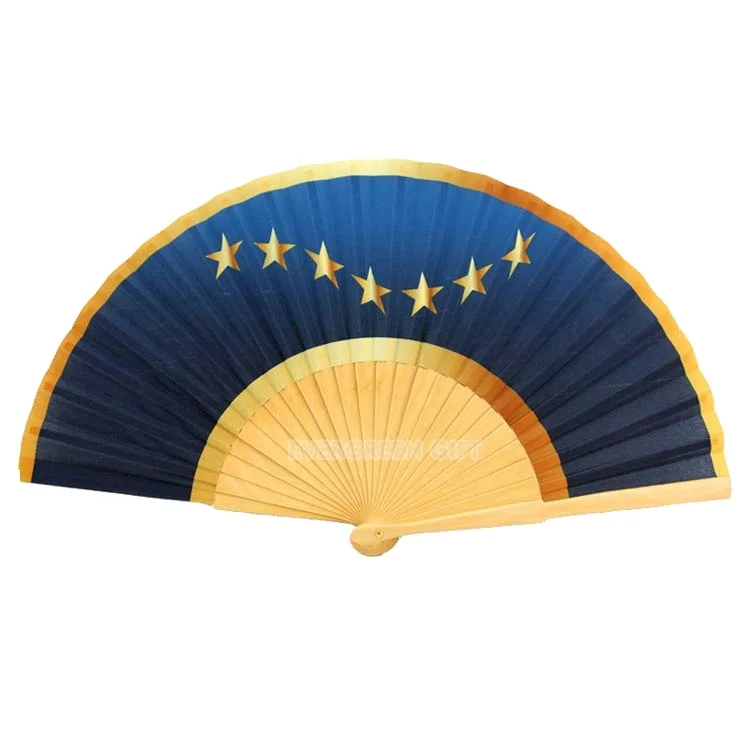 Ручной деревянный вентилятор с испанской раскраской