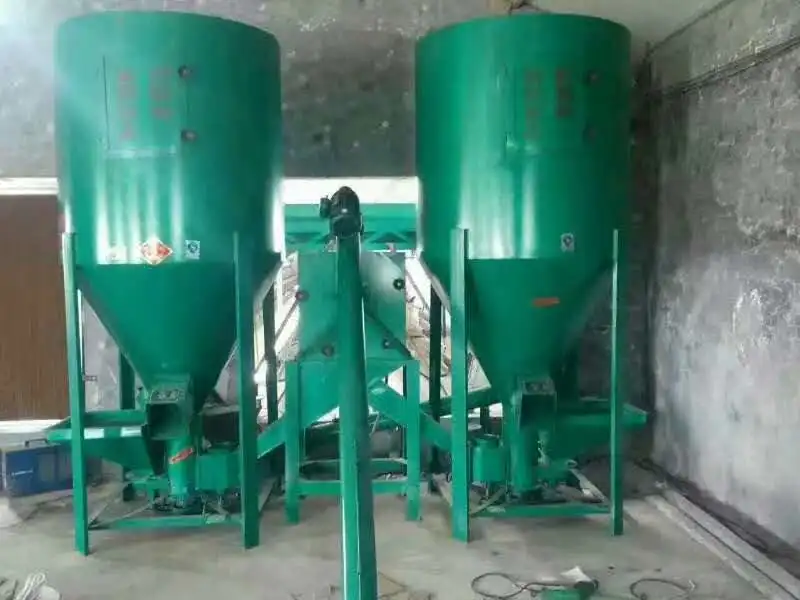 9 ХТ вертикальный тип порошка для производства пищевых продуктов дробилка порошковых кормов цена