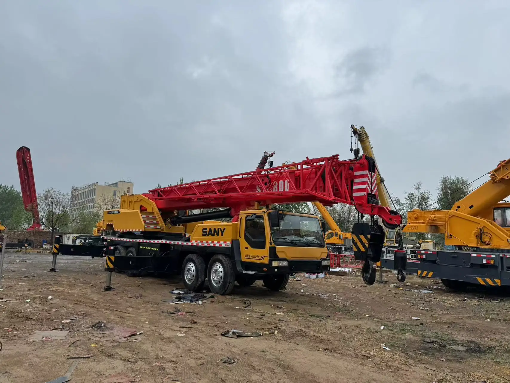 Used SANY 80 tons car crane Used truck Chinese brand SANY crawler crane sales