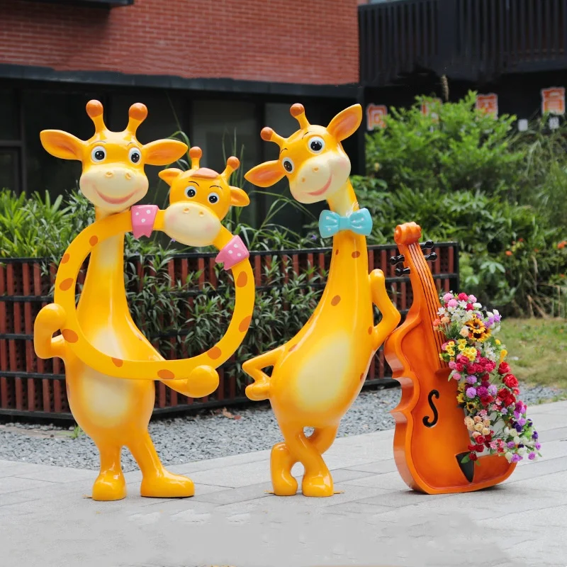 Cartoon Giraffe Frp Sculpture Outdoor Garden Landscape Shopping Mall Community Attractions Photo Sculpture Decoration