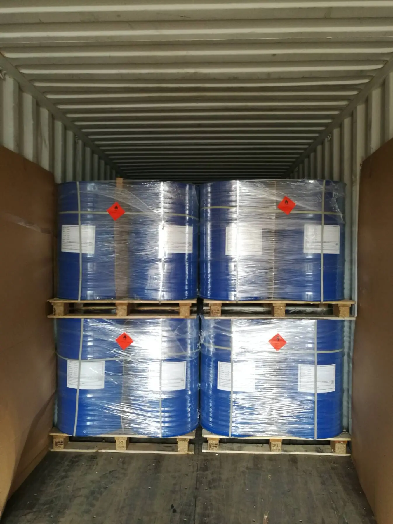 Industrial Grade Tetrachloroethylene Cas127-18-4 C2Cl4 99.9% Purity with Fast Delivery