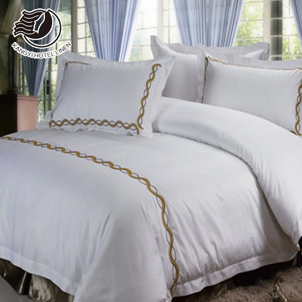 Дешевое постельное белье Guangzhou 5 звезд для отеля 100 хлопок Комплект постельного белья использования в гостиничном стиле