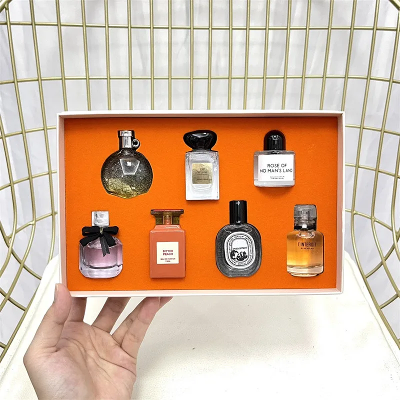 Hot Selling 7 Types Unisex Perfume 7.5Ml Eau De Parfum Long Time Lasting Smell Fragrance Body Works Perfume Lady Parfum Gifts