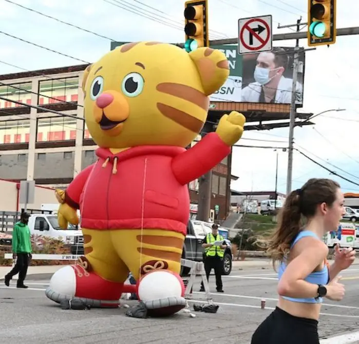Big Inflatable cartoon tiger mascot, inflatable tiger cold air balloon with blower,giant blow up animals cartoon balloon