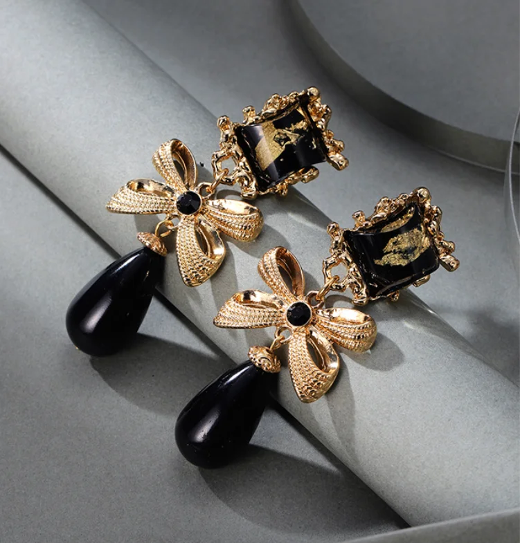 New Resin Vintage Black white Large resin Bow Water Drop Ear clip without ear hole Earrings for Women