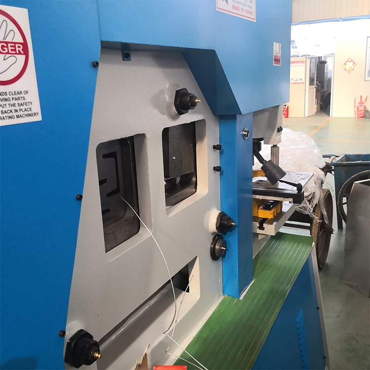 Heavy Duty Equipment Q35y-25 Iron Worker Machine Automatic Steel Punching Machine Hydraulic Ironworker