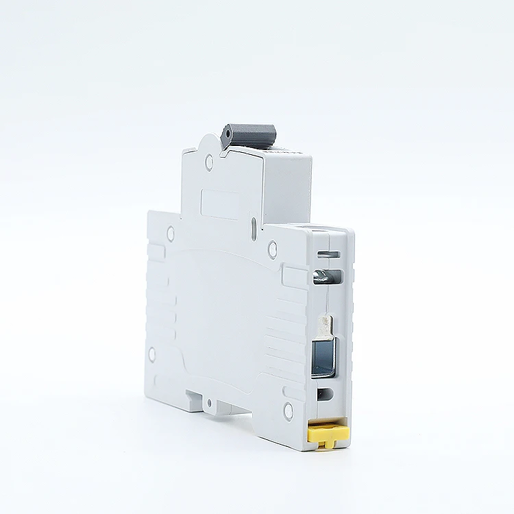 DC breaker 4P 1000v DC MCB 16A 32A 63A 2P 500V DC disjuntor disyuntor Solar PV Breaker solar mcb