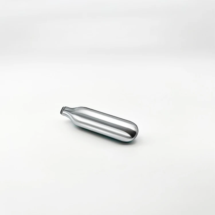 China Hot Selling Stainless Steel 99.999% Purity 8g N20 Nitrous Oxide Cream