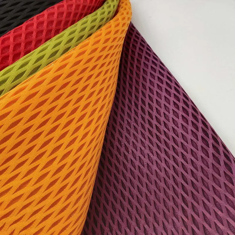 Recycled 3D Polyester Foam Laminated Sandwich Mesh Fabric for Cooling mat