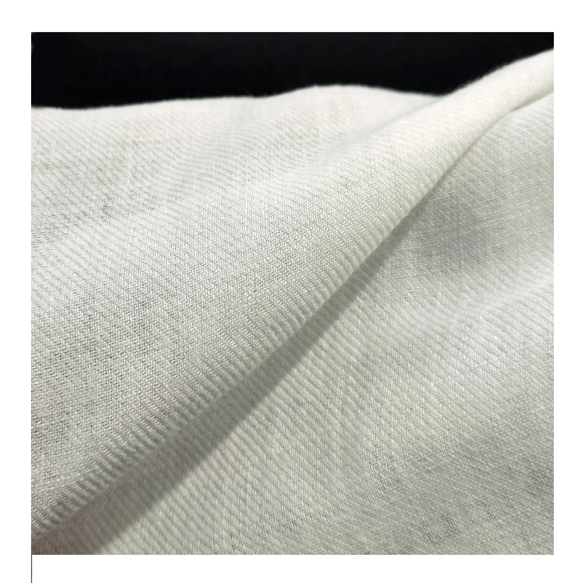 Hot sale 100% Organic Hemp Fabric soft twill for shirt and curtain hemp clothing fabric
